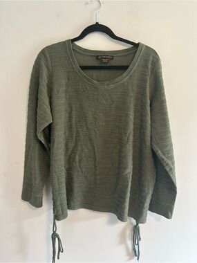 Love & legend 2x Olive Green Tie side Long Sleeve woven Top
